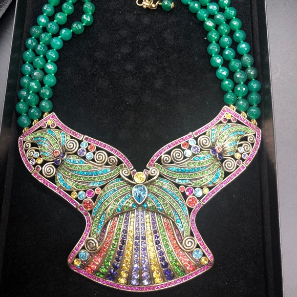Heidi Daus 🆕 “Ornamental Elegance” butterfly drop necklace - Picture 3 of 9